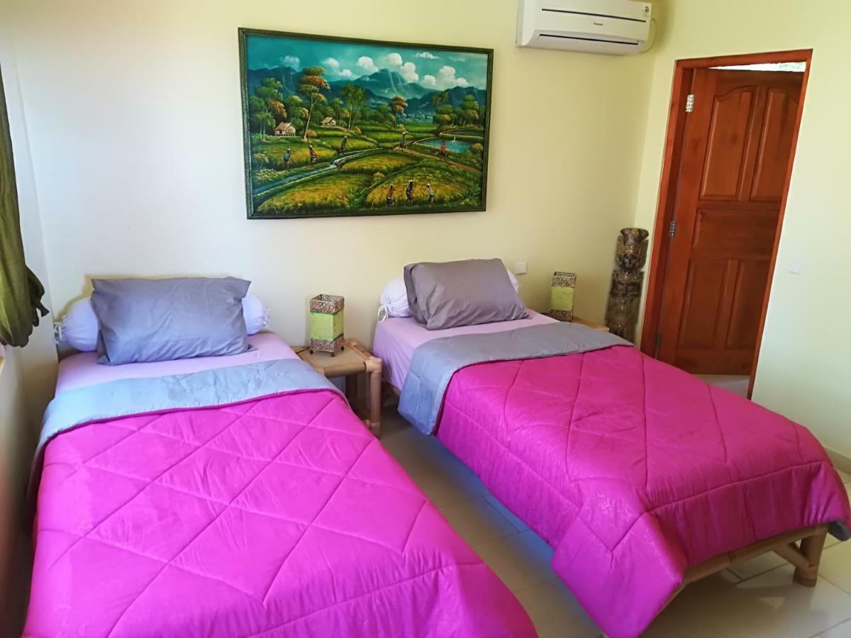 Villa Cantik Sambirenteng Gretek Exteriör bild