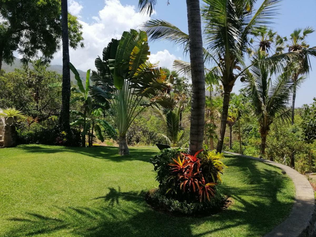 Villa Cantik Sambirenteng Gretek Exteriör bild